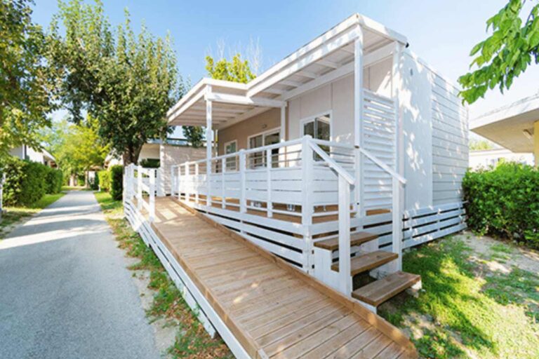 CAMPING STORK 1 768x512