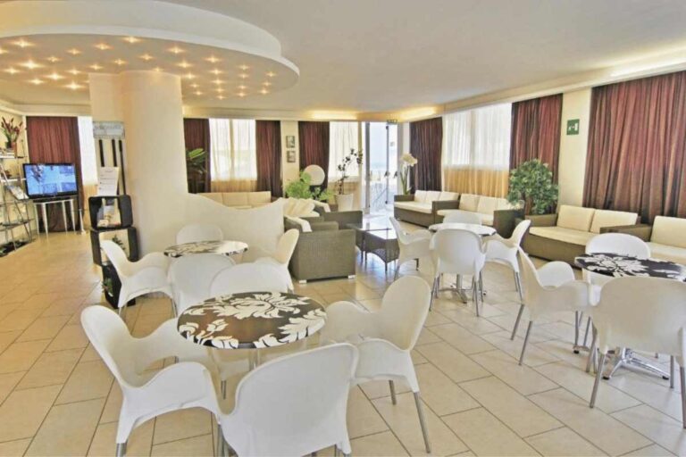 HOTEL DI MATTEO 1 768x512