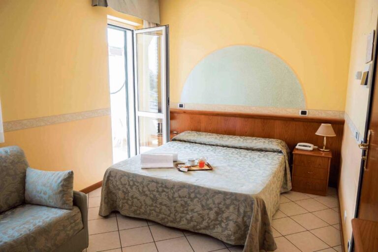 HOTEL ROMA 1 768x512