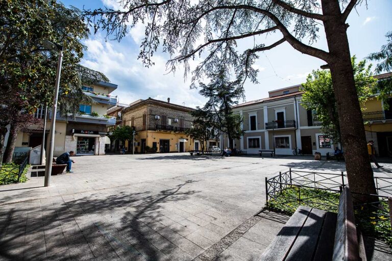 PIAZZA DANTE ver 1 768x512