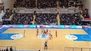 Immagine del Palamaggetti gremito