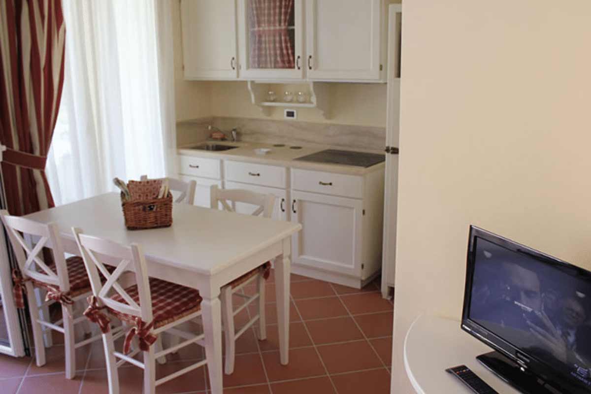 VILLA ROSELLA RESORT 4