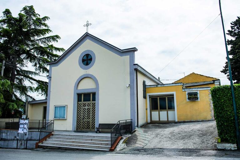 chiesa santanna 768x512