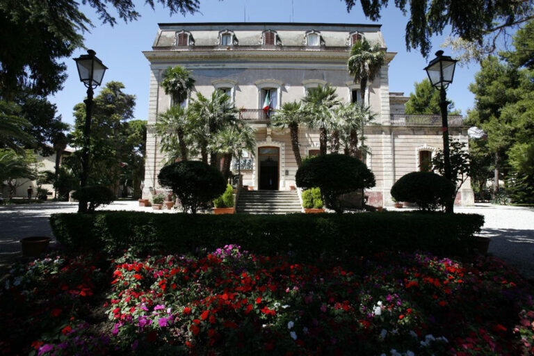 civica raccolta arte roseto 768x512