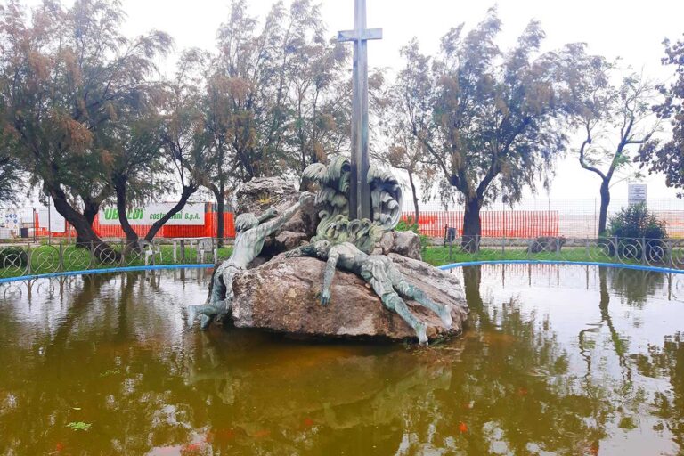 monumento caduti mare 768x512