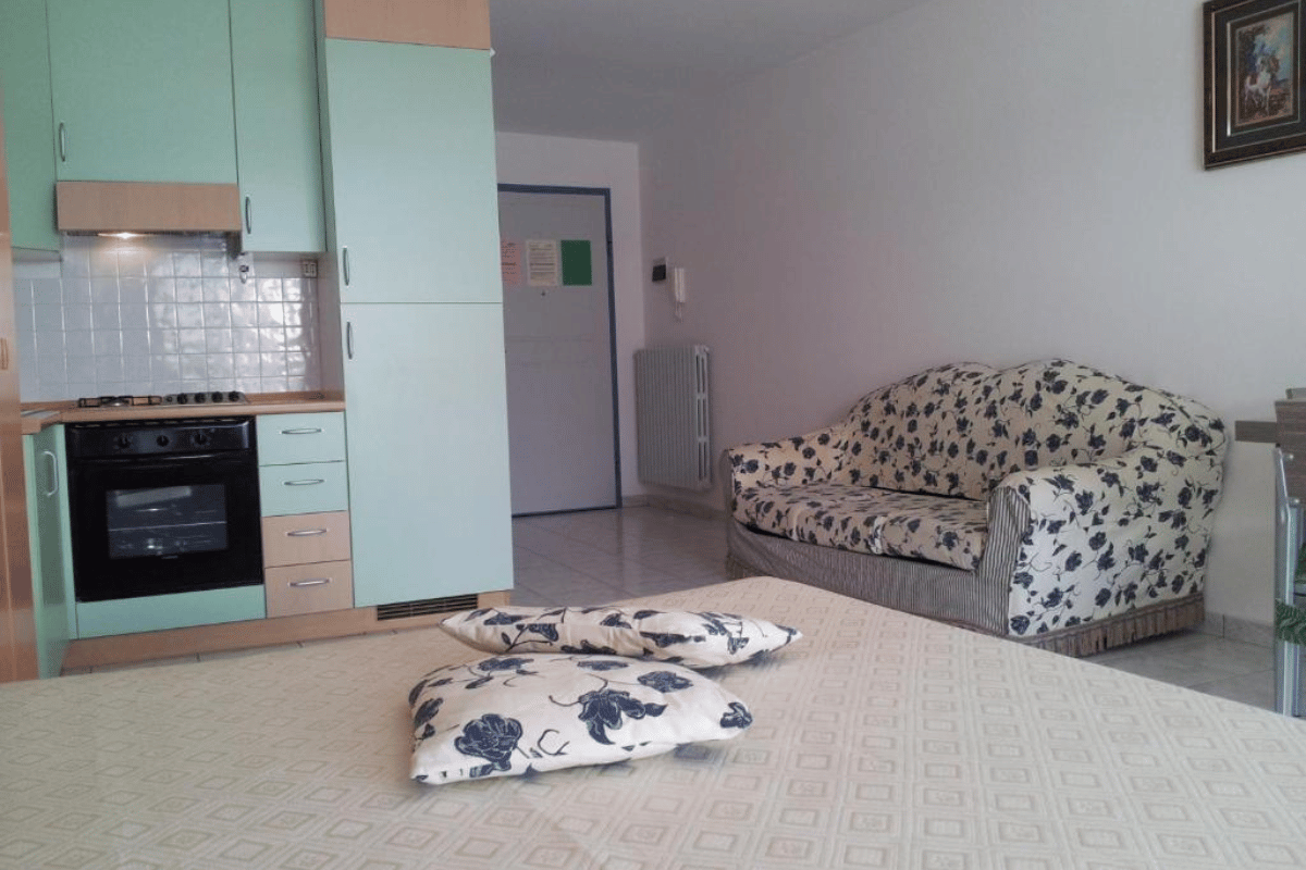 MONOLOCALE ROSBURGO 2 2